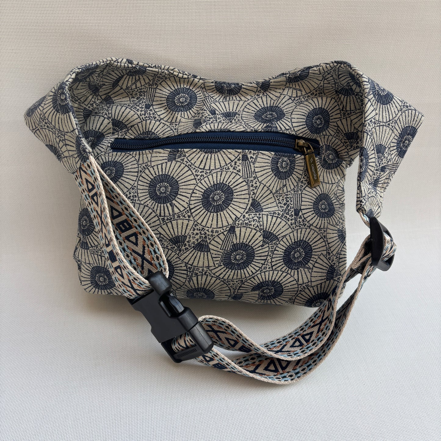 Riñonera "Special Blue Mandalas Top" +  Bolsillo trasero · Pieza Única Núm. 17947