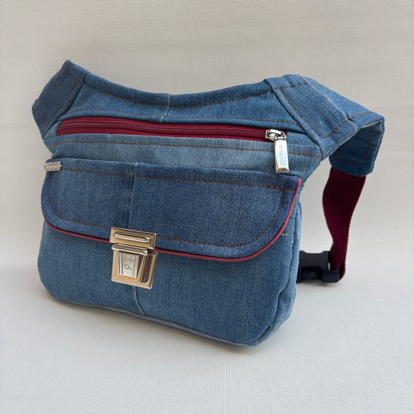 Riñonera ♻️ Jeans Recycled ♻️ · Pieza Única Núm. 17953