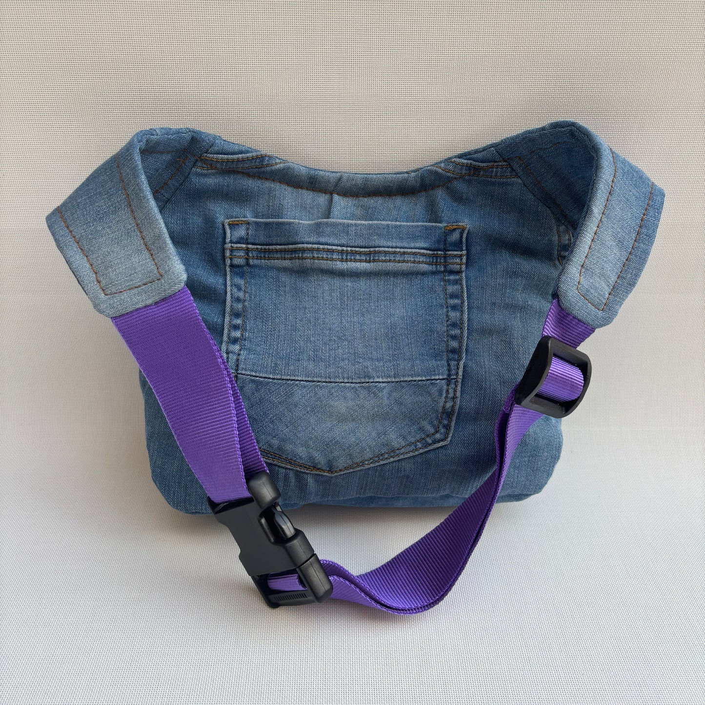 Riñonera ♻️ Jeans Recycled ♻️ · Pieza Única Núm. 17956