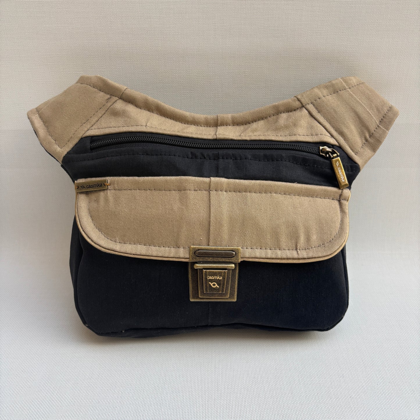 Riñonera "Special ♻️ Jeans Recycled ♻️ Top + Bolsillo trasero con cremallera · Pieza Única Núm. 17954