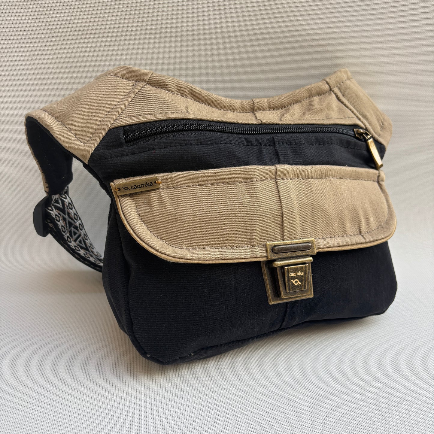 Riñonera "Special ♻️ Jeans Recycled ♻️ Top + Bolsillo trasero con cremallera · Pieza Única Núm. 17954