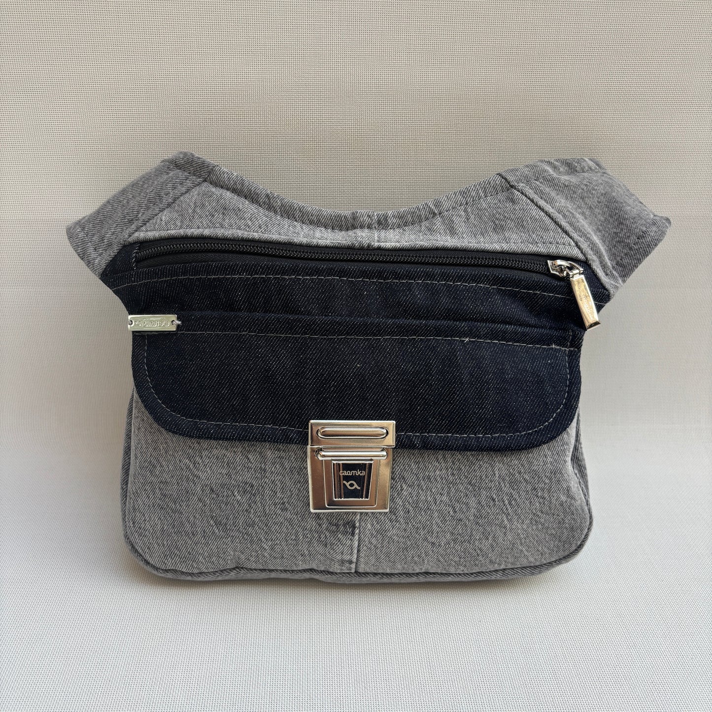 Riñonera "Special ♻️ Jeans Recycled ♻️  + Bolsillo trasero con cremallera · Pieza Única Núm. 17955