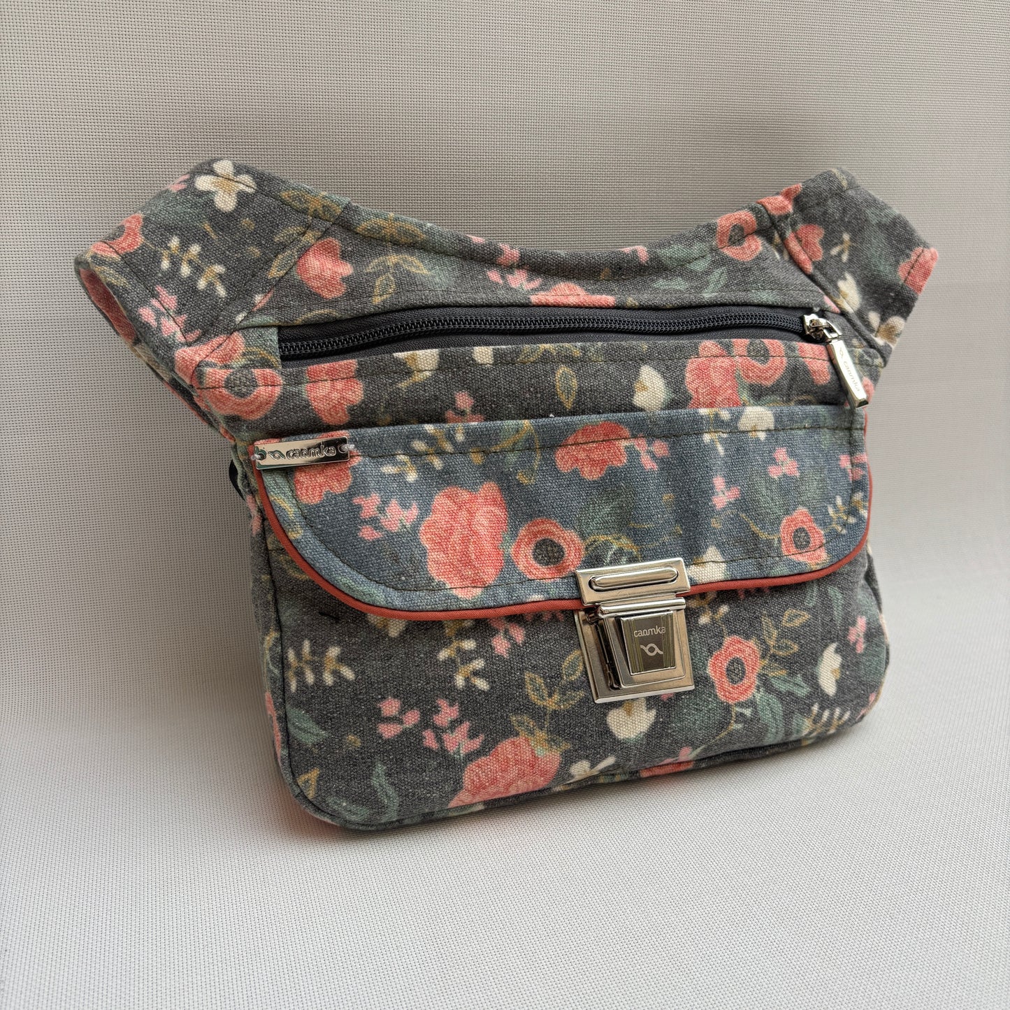 Riñonera "Special Rosas Nepal Top" + Bolsillo trasero · Pieza Única Núm. 17979
