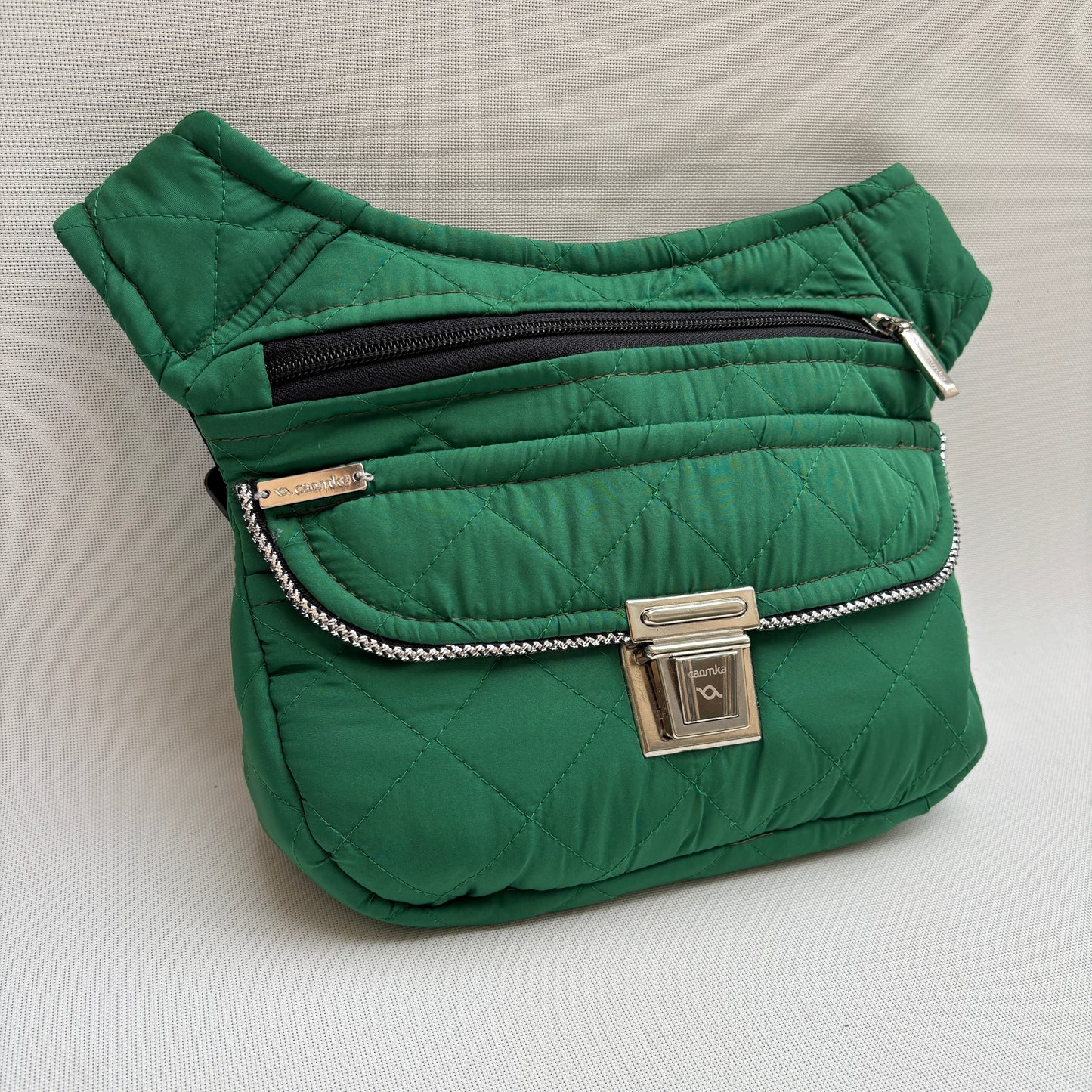 Riñonera "Special Green Elegant" · Pieza Única Núm. 18742