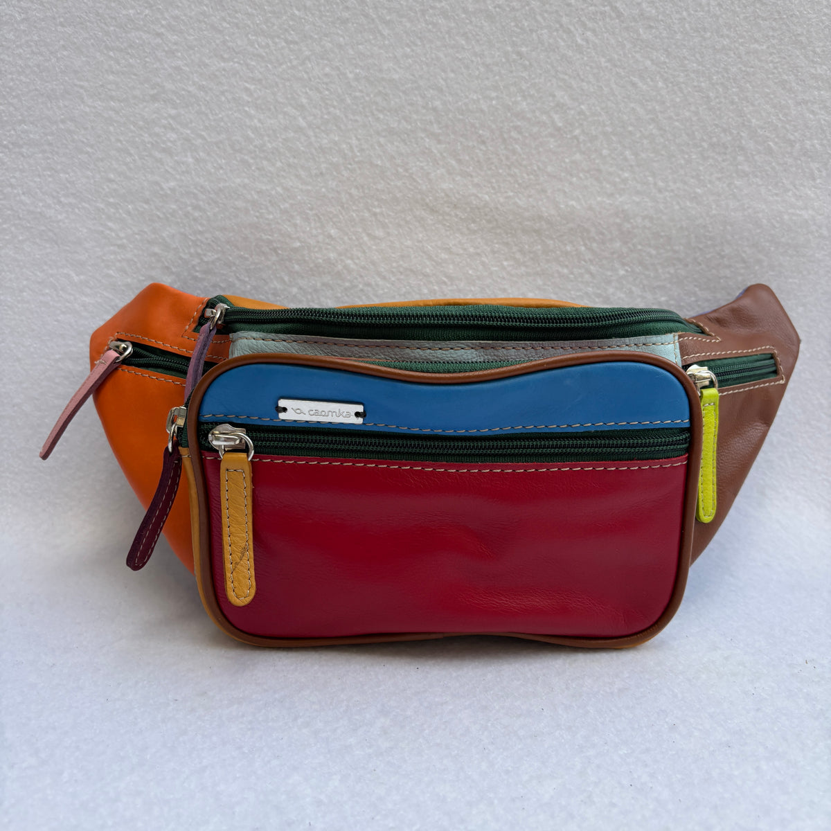 Riñonera RetroChic Analia Happy Colors · Piel · Pieza Única Núm. 19526