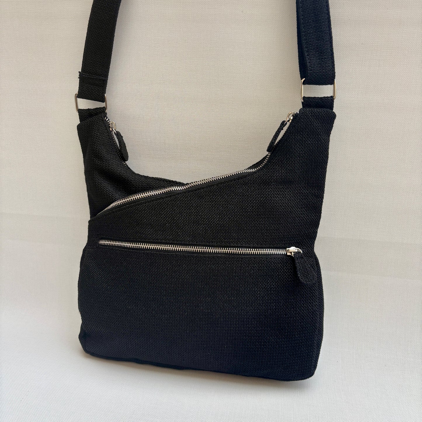Bolso Bandolera Súper Caomka "Autumn Black" · Pieza Exclusiva Núm. 17967