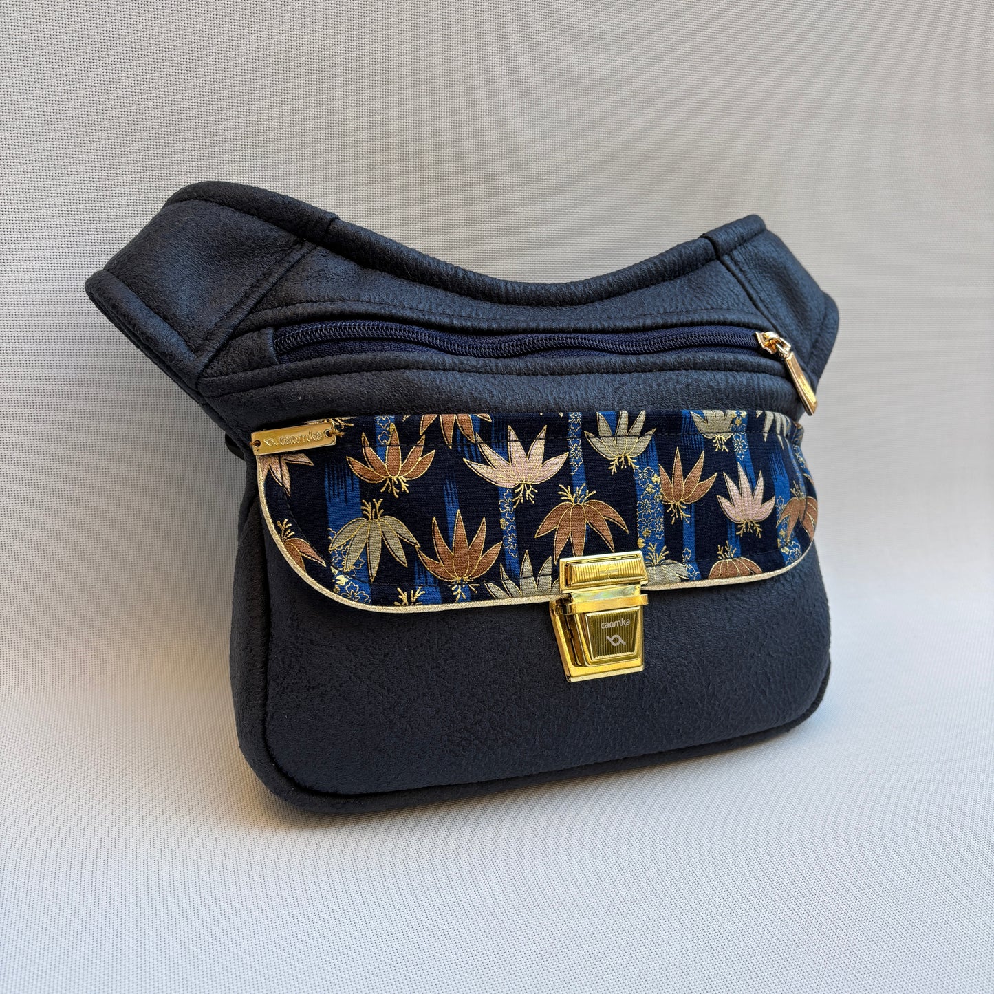 Special Autmun Blue Top + Bolsillo trasero · Polipiel · Pieza Única Núm. 16445