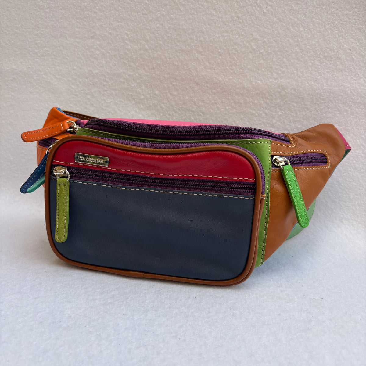 Riñonera RetroChic Analia Happy Colors · Piel · Pieza Única Núm. 19522