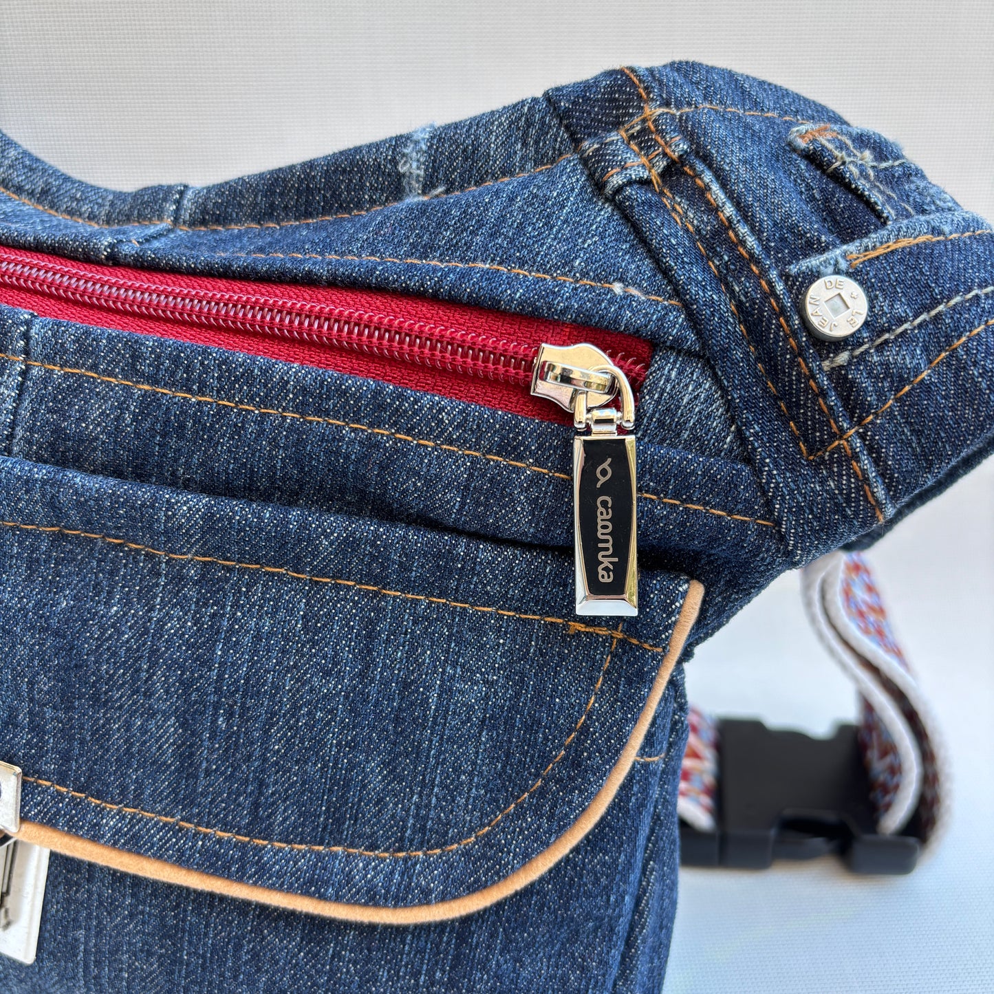 Special Top ♻️ Jeans Recycled ♻️ + Bolsillo trasero · Pieza Única Núm. 16406