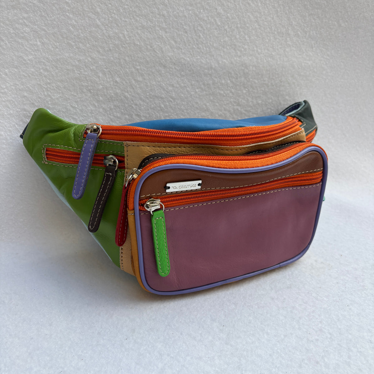 Riñonera RetroChic Analia Happy Colors · Piel · Pieza Única Núm. 19517