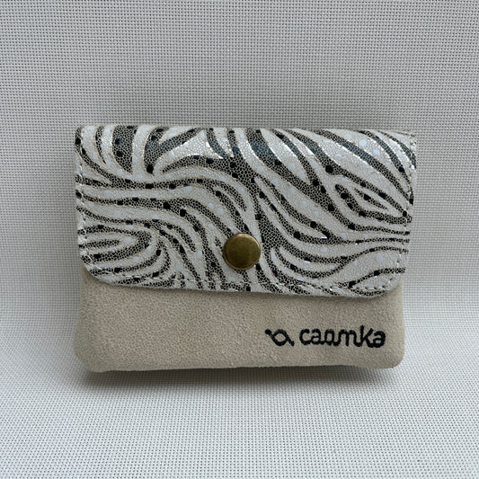 Monedero Sweet Caomka "Fantasy White" · Piel - Cuero · Pieza Exclusiva Núm. 15475