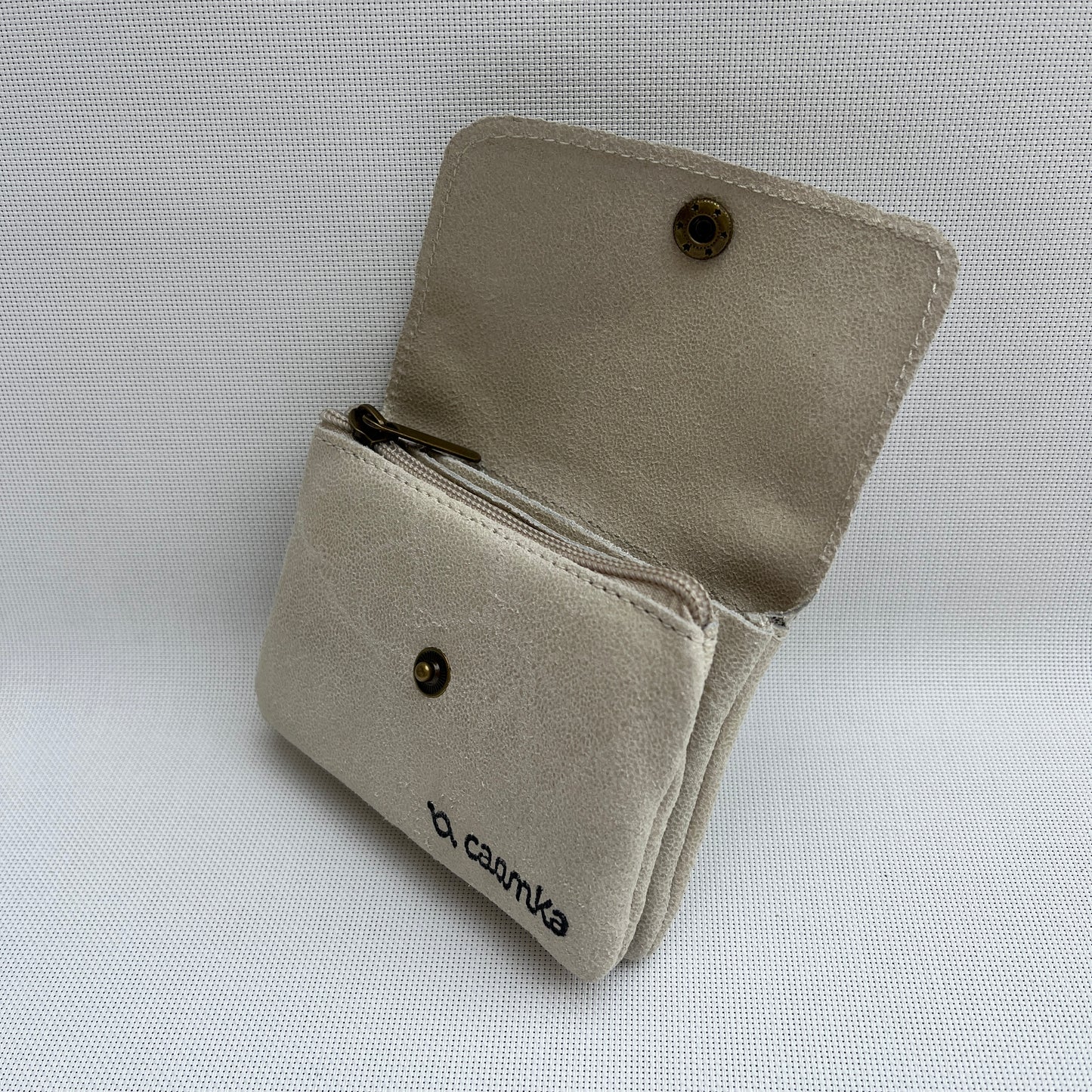 Monedero Sweet Caomka "Fantasy White" · Piel - Cuero · Pieza Exclusiva Núm. 15475