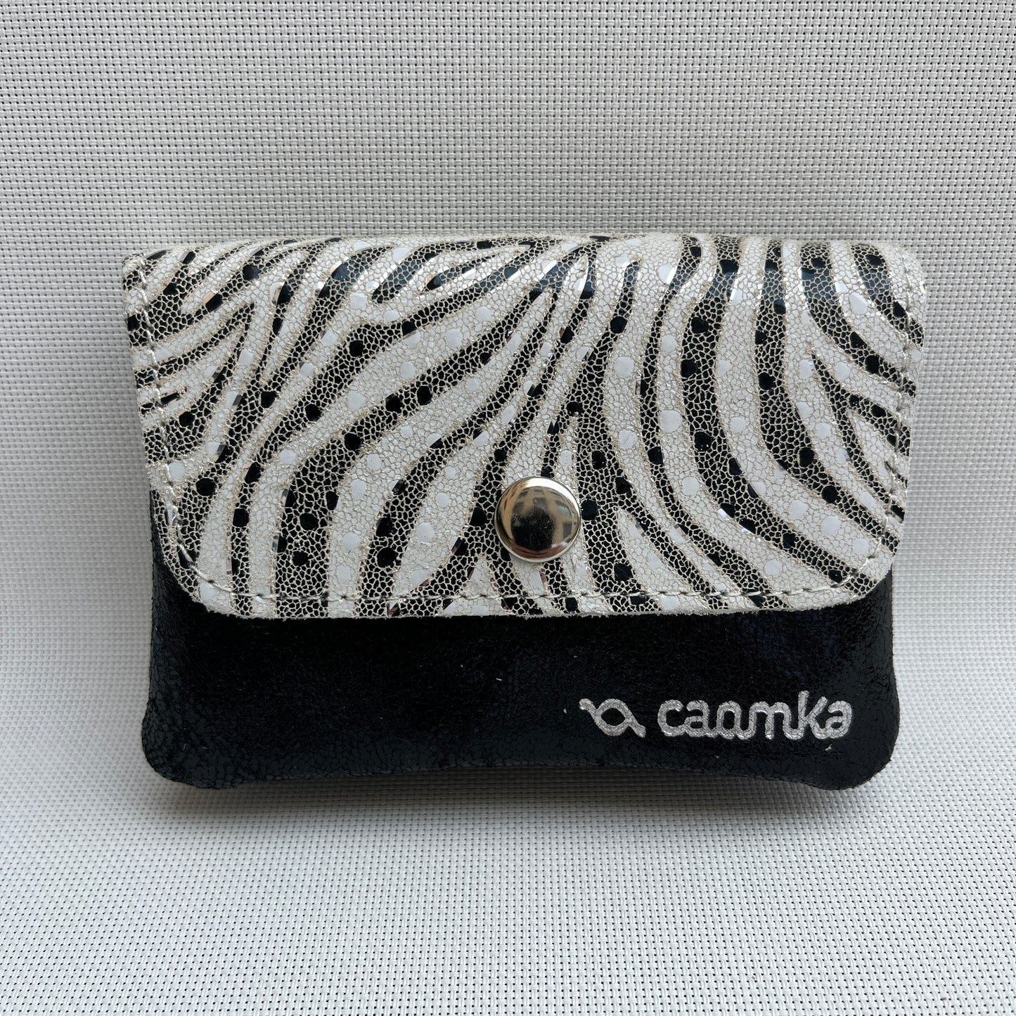 Monedero Sweet Caomka "Fantasy Black" · Piel - Cuero · Pieza Exclusiva Núm. 15477