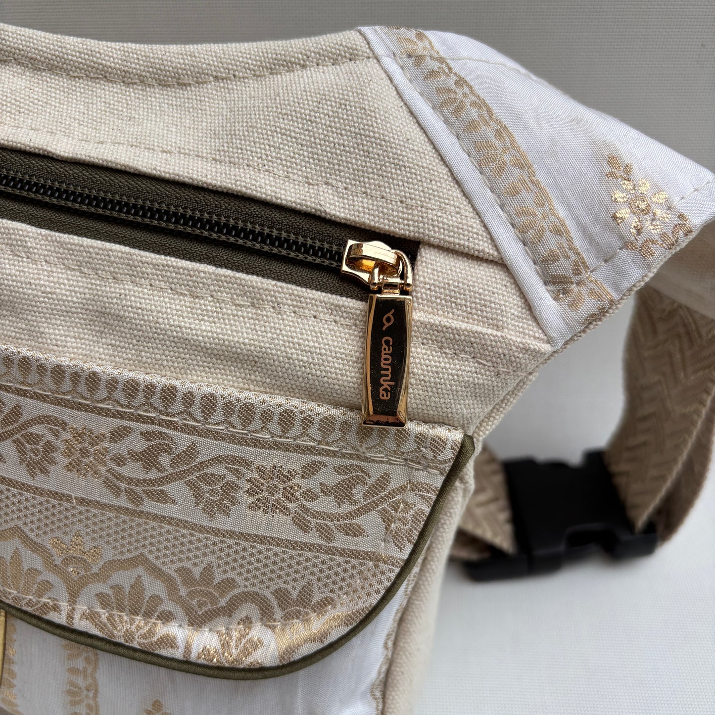 Riñonera "Special India Top Golden" + Bolsillo trasero · Pieza Única Núm. 18692