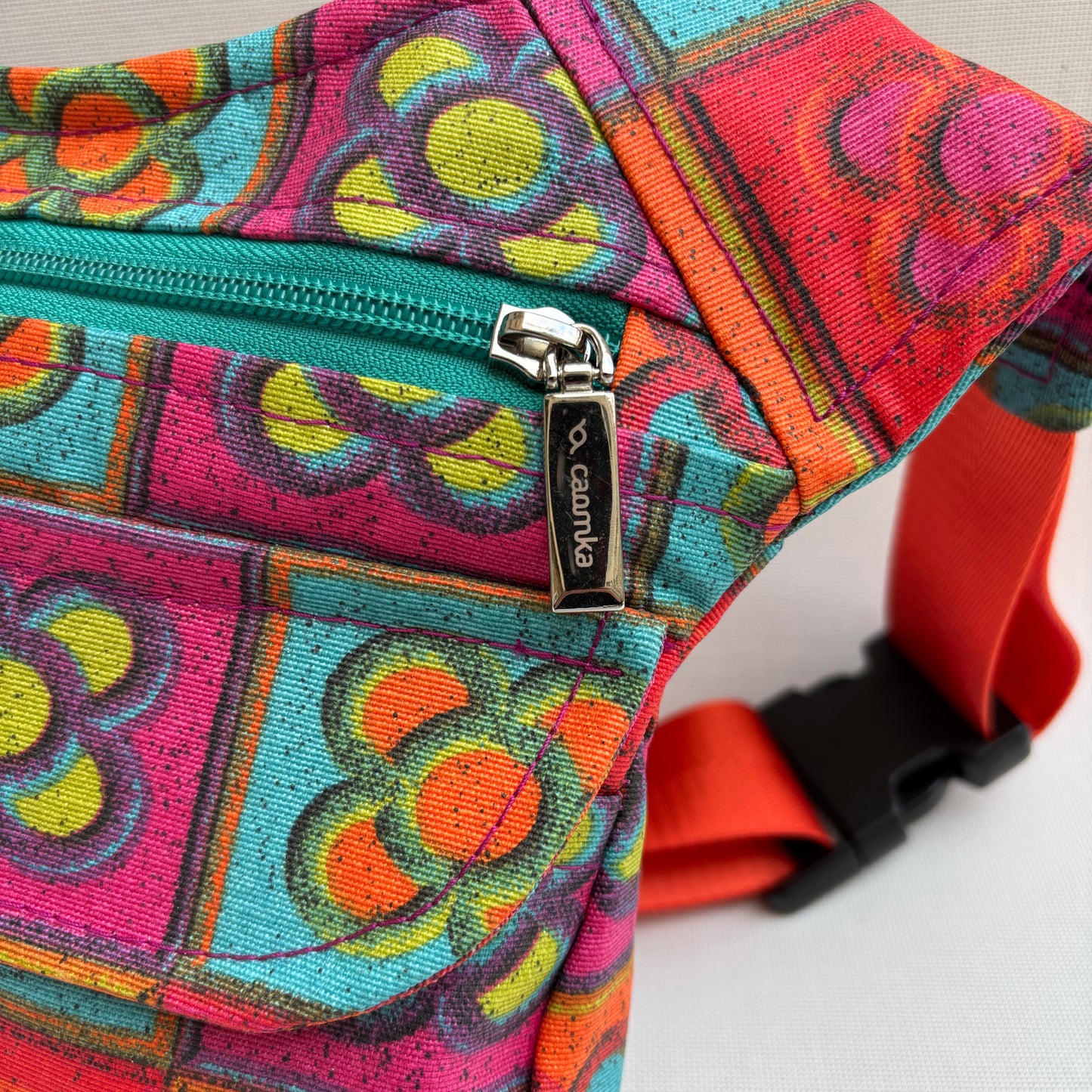 Riñonera "Special Panot Colorfull" + Bolsillo trasero · Impermeable ·Pieza Única Núm. 18663