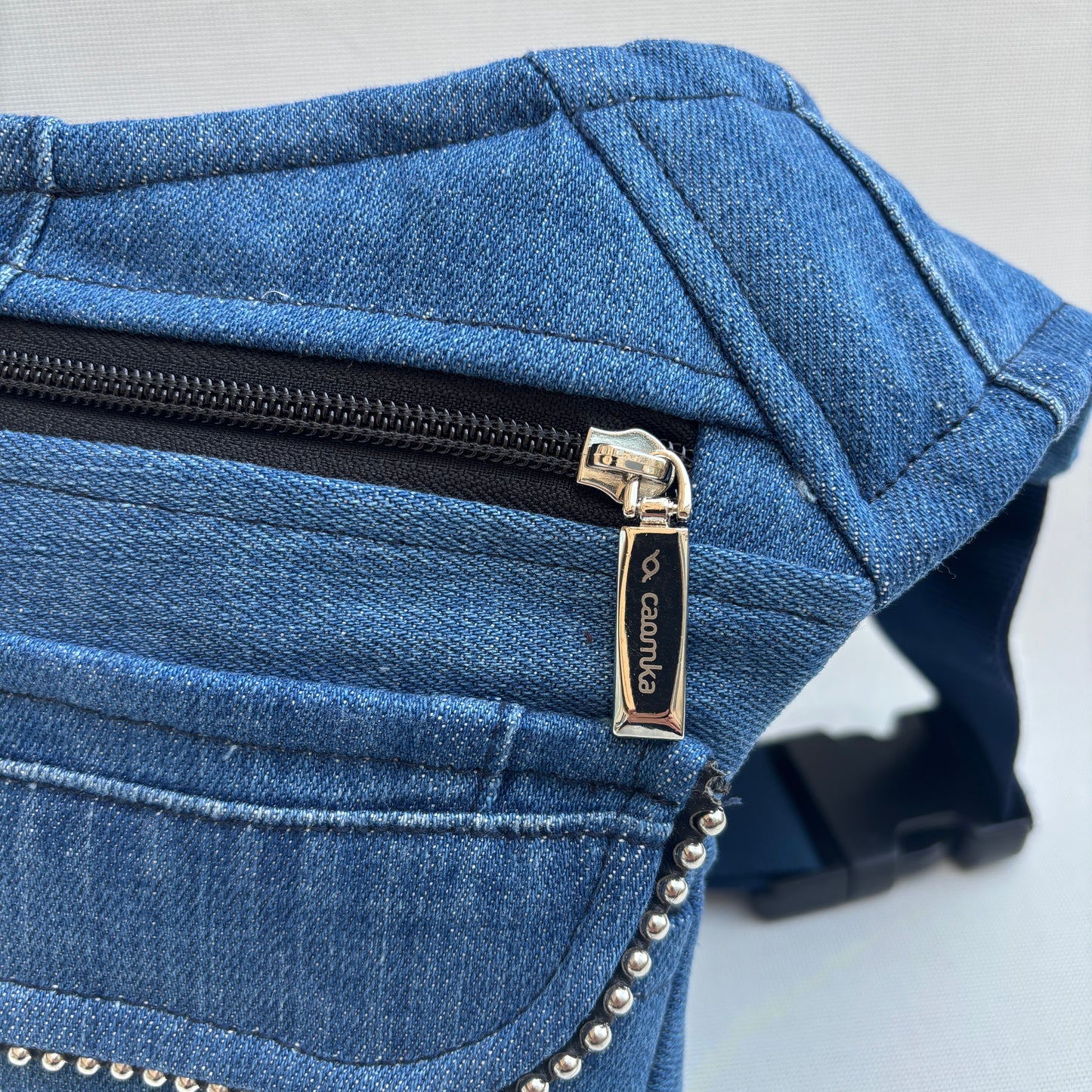 Riñonera "Special ♻️ Jeans Recycled ♻️ · Pieza Única Núm. 17246