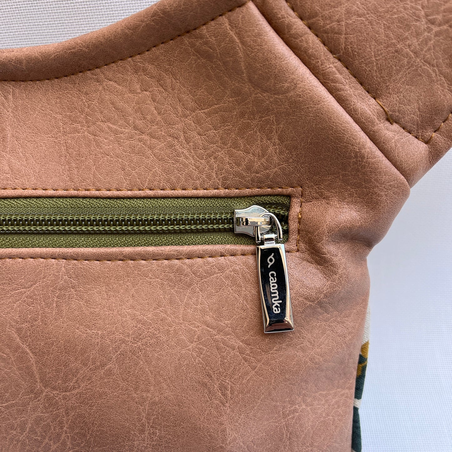 Special Elegant Brown Vegan Leatherette Exclusive Piece No. 13389