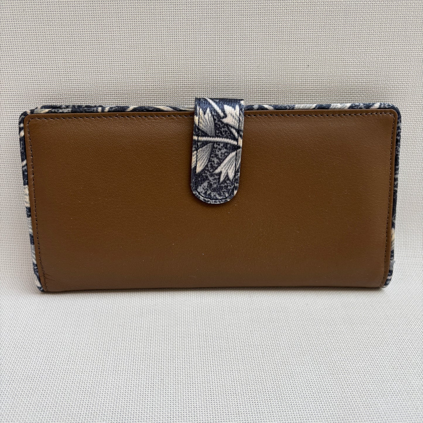 Monedero Plano Caomka "Modelo Estefánia" · Piel · Pieza Exclusiva Num. 18676
