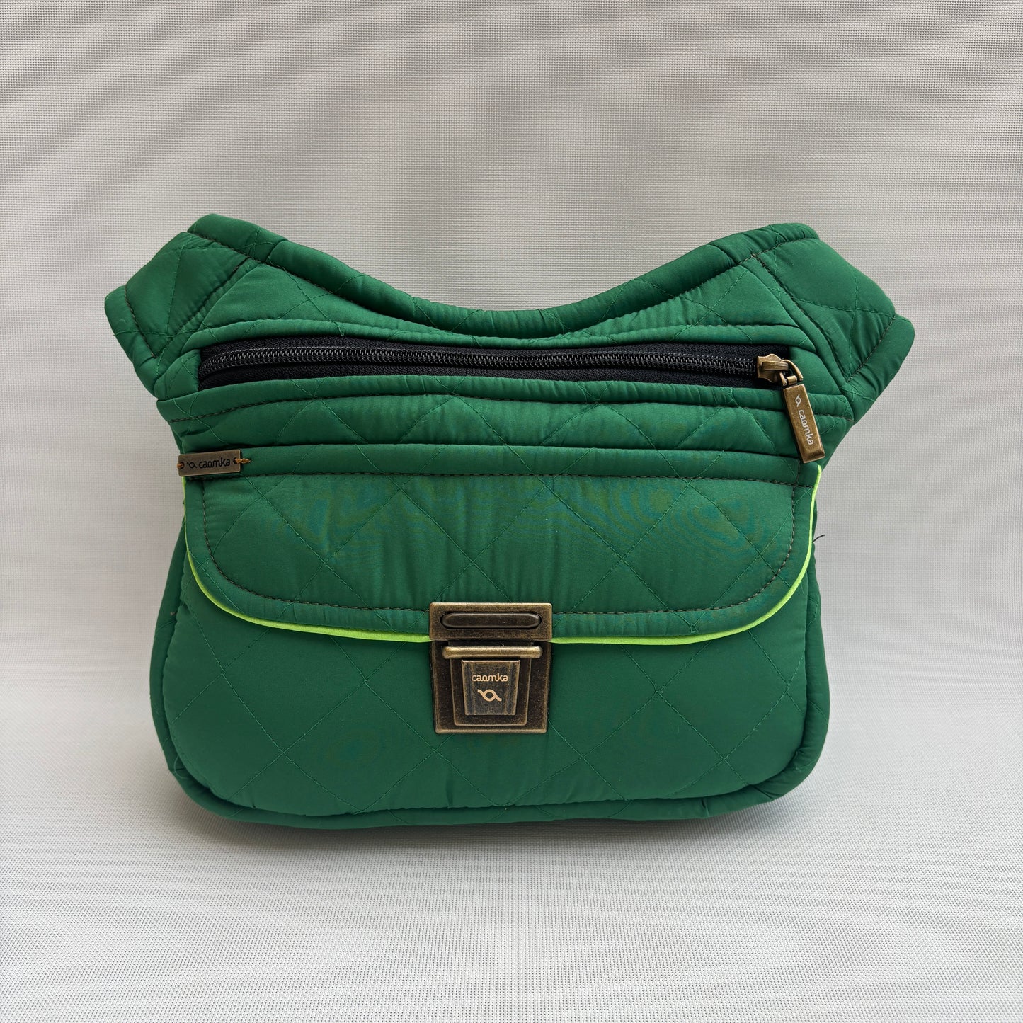 Riñonera "Special Green Spring Soft" · Pieza Única Núm. 17224