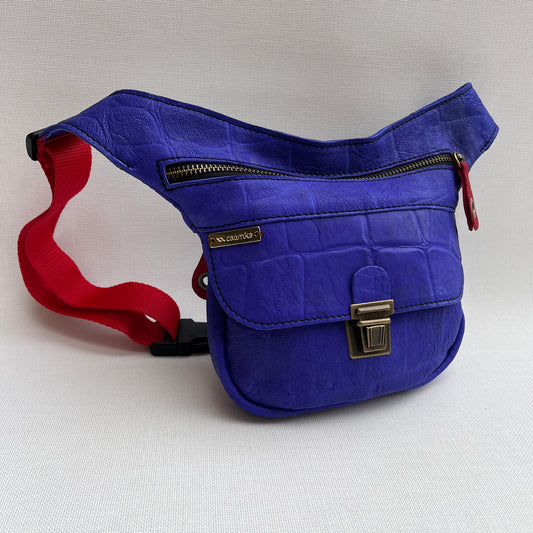 Mini Special Blue Embossed · Piel natural BioCuir® · Pieza Única Núm. 13896