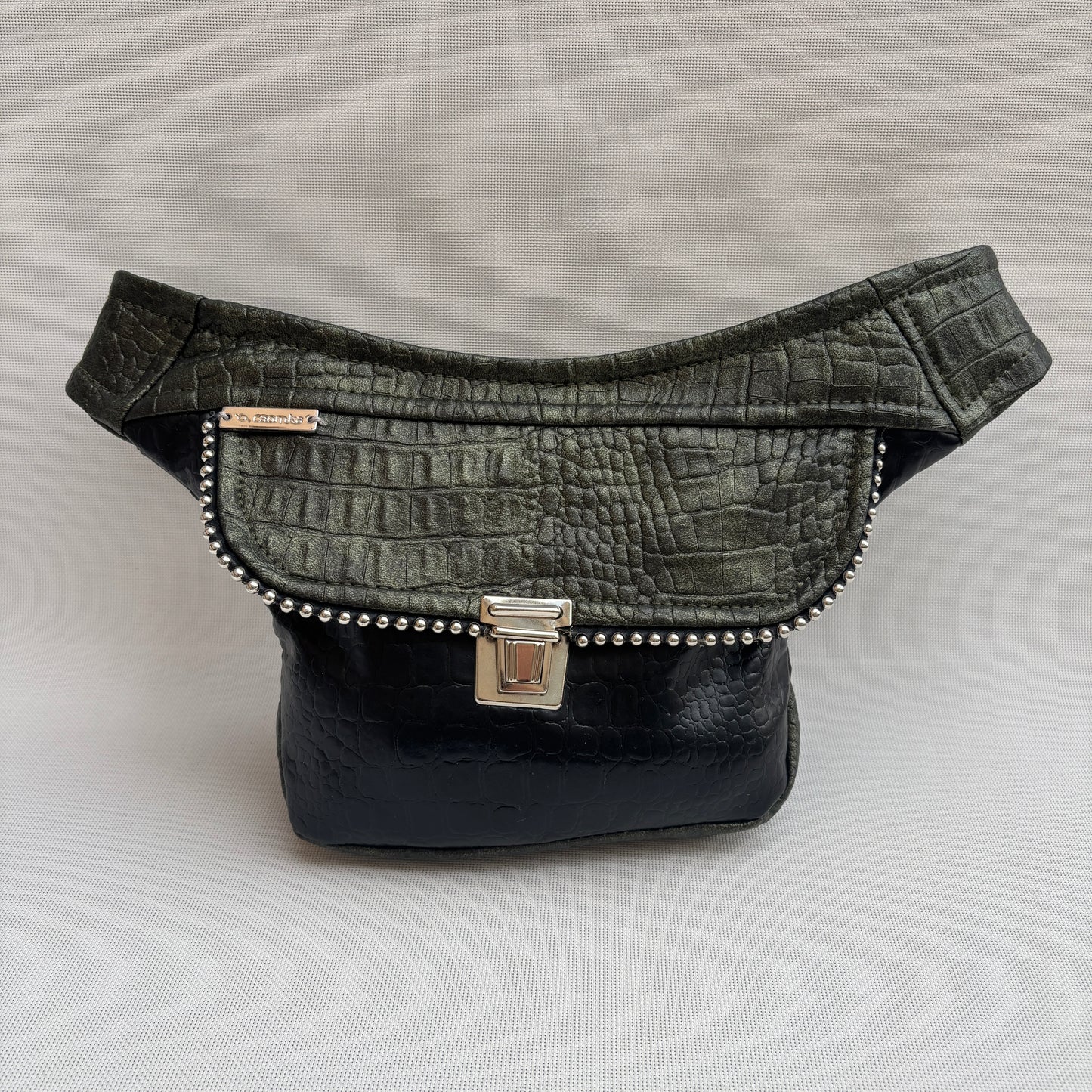 Mini Luxury Green & Black + Bolsillo trasero extra · Pieza Única Núm. 17255