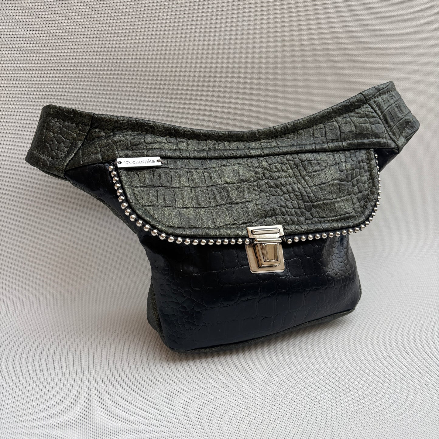 Mini Luxury Green & Black + Bolsillo trasero extra · Pieza Única Núm. 17255