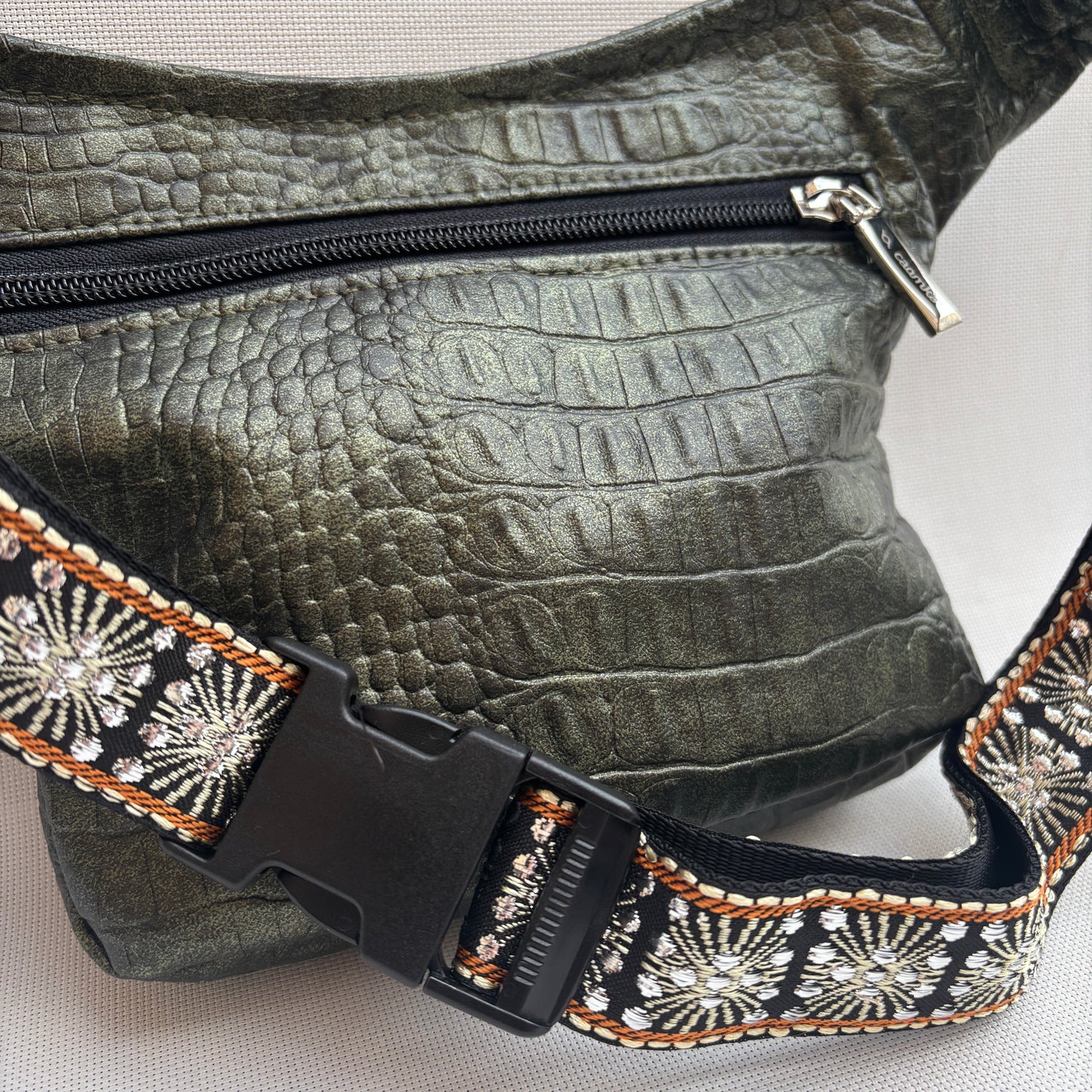 Mini Luxury Green & Black + Bolsillo trasero extra · Pieza Única Núm. 17255