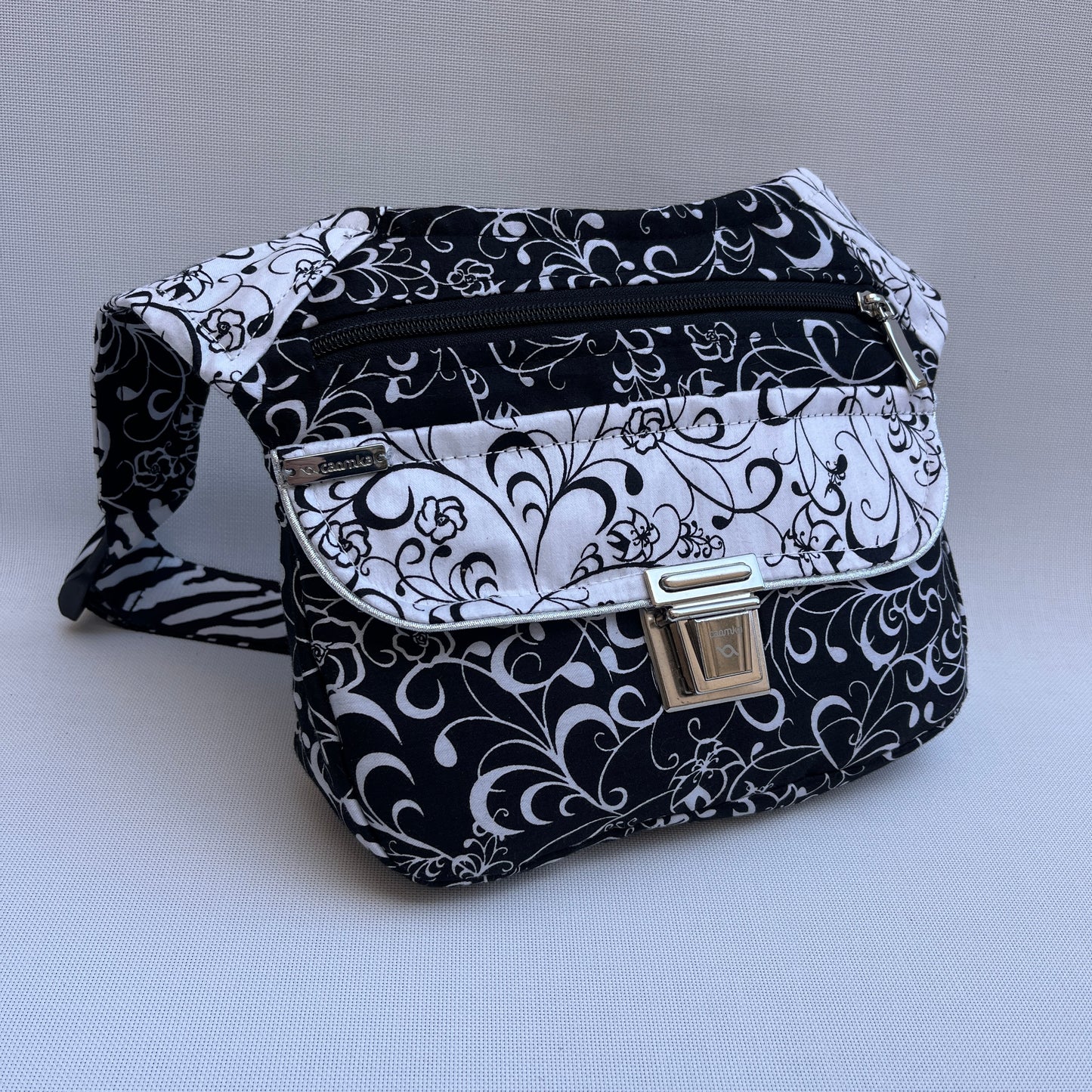 Special Elegant Black & White + Bolsillo trasero · Pieza Única Núm. 15576