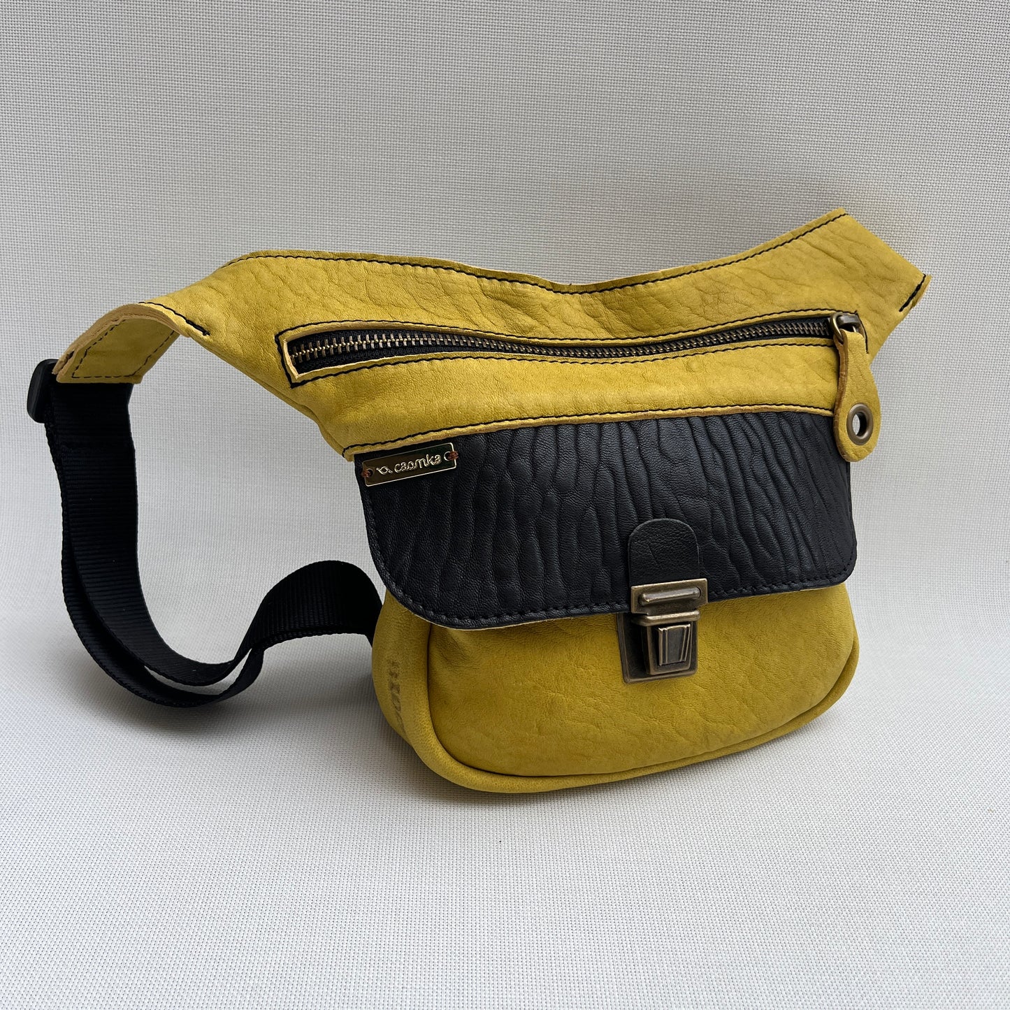 Mini Special Mustard & Old Gold · Piel natural BioCuir® · Pieza Única Núm. 13895