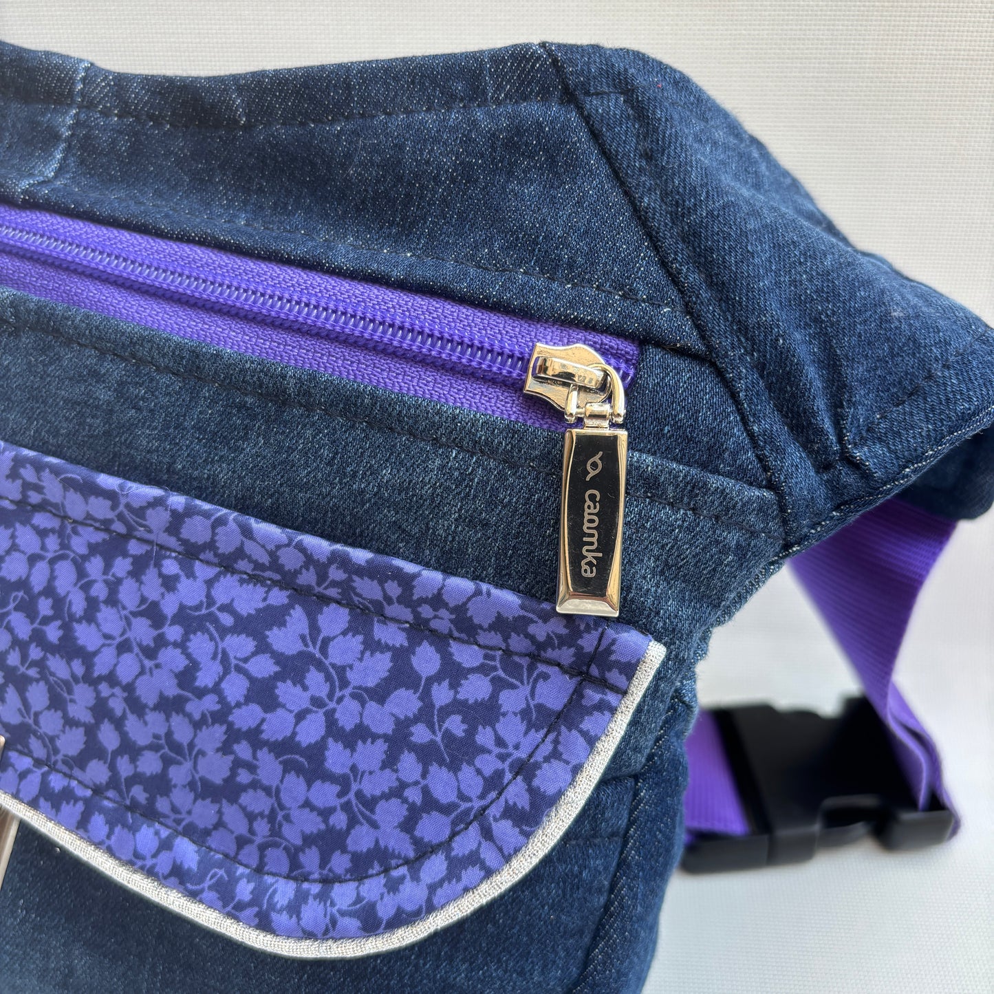 Riñonera "Special ♻️ Jeans Recycled ♻️  + Bolsillo trasero con cremallera · Pieza Única Núm. 18004