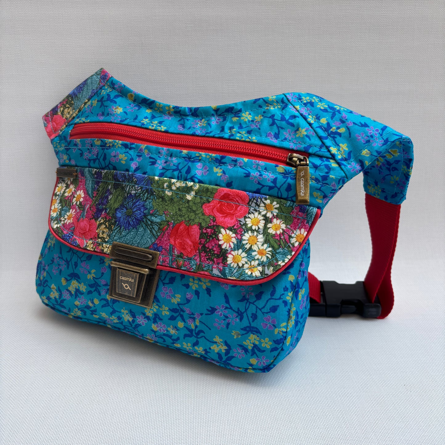 Riñonera "Special Recycled Japanese Flowers" + Bolsillo trasero · Pieza Única Núm. 18029