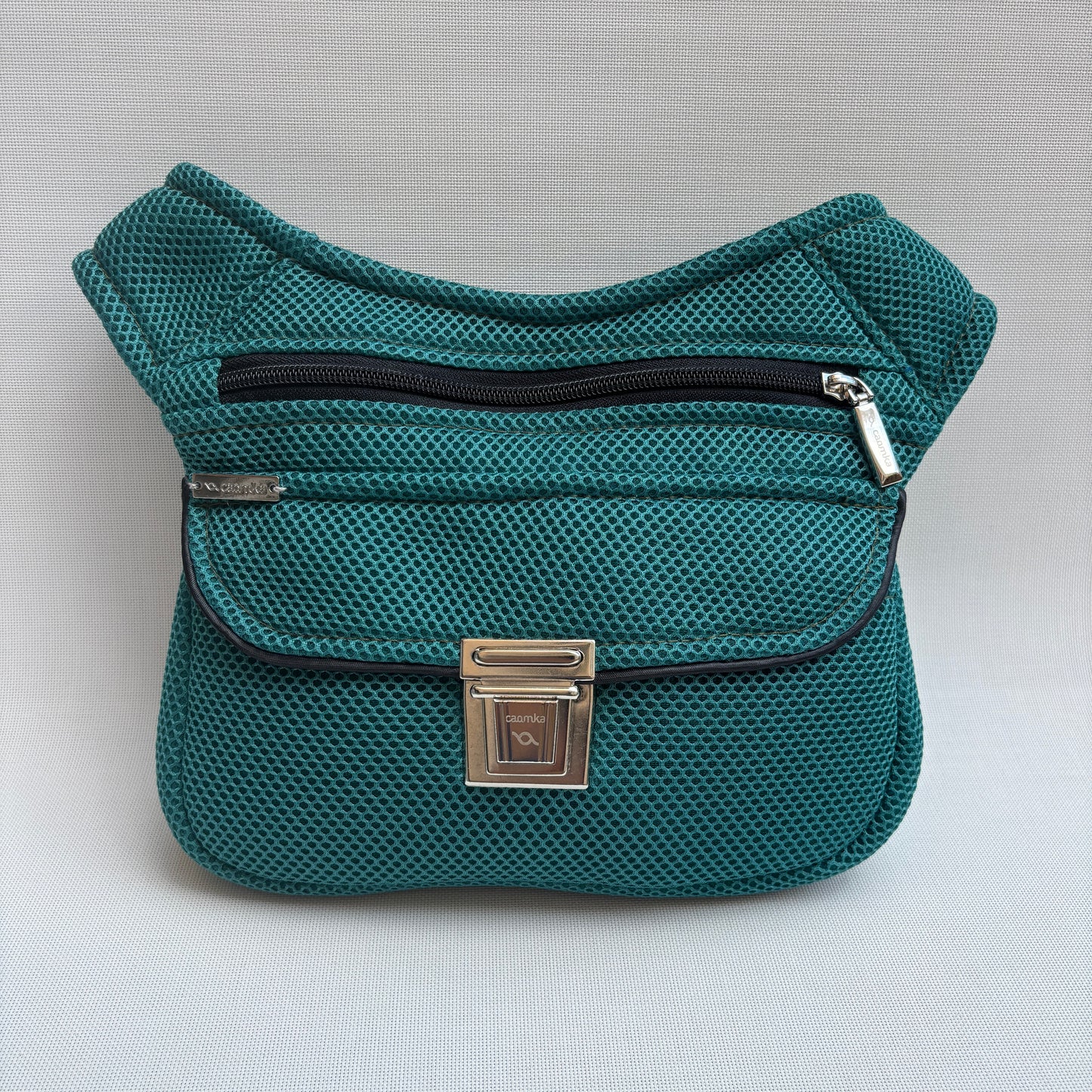 Riñonera "Special Soft 3D" + Bolsillo trasero · Pieza Única Núm. 17985