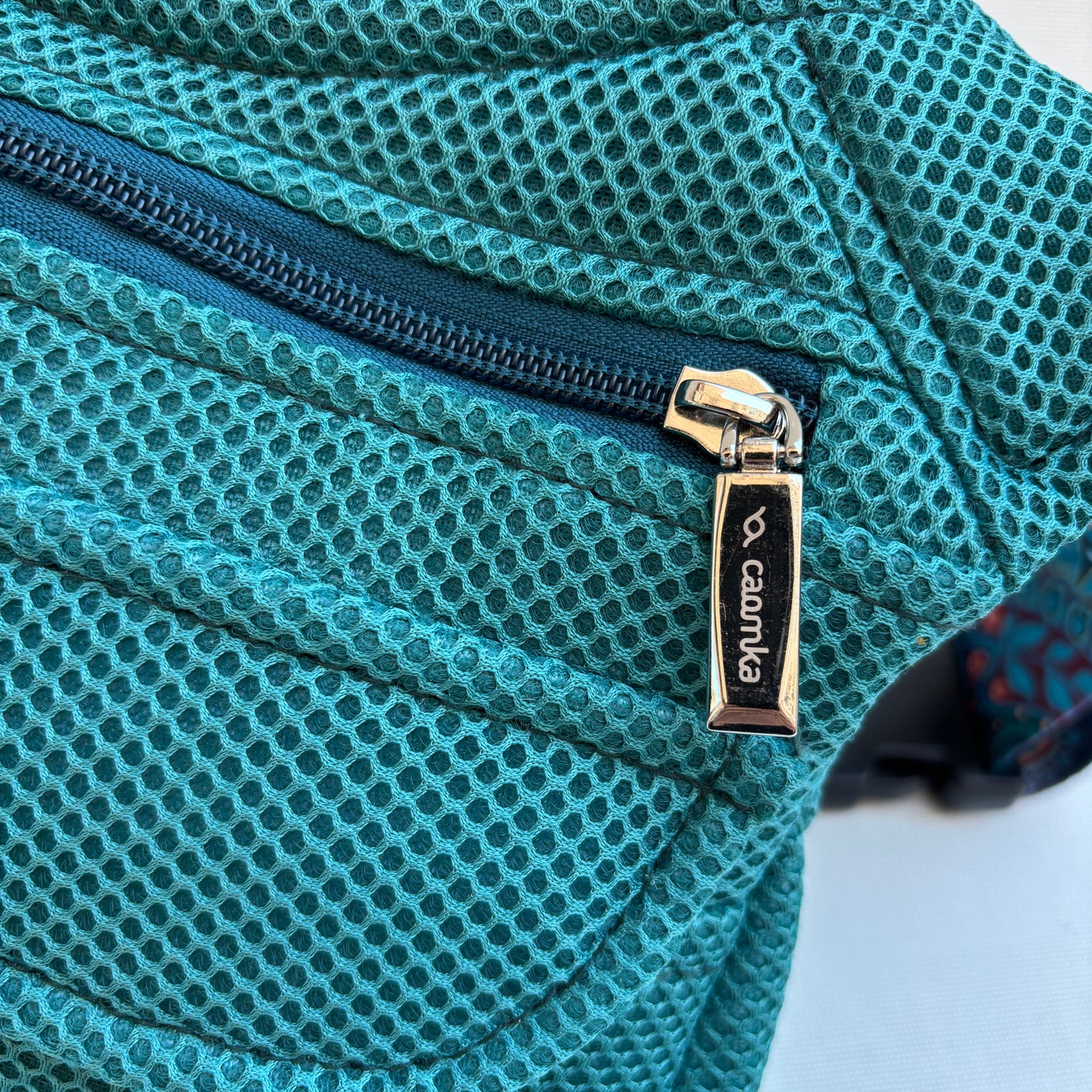 Riñonera "Soft Green 3D  Top" + Bolsillo trasero · Pieza Única Núm. 18734