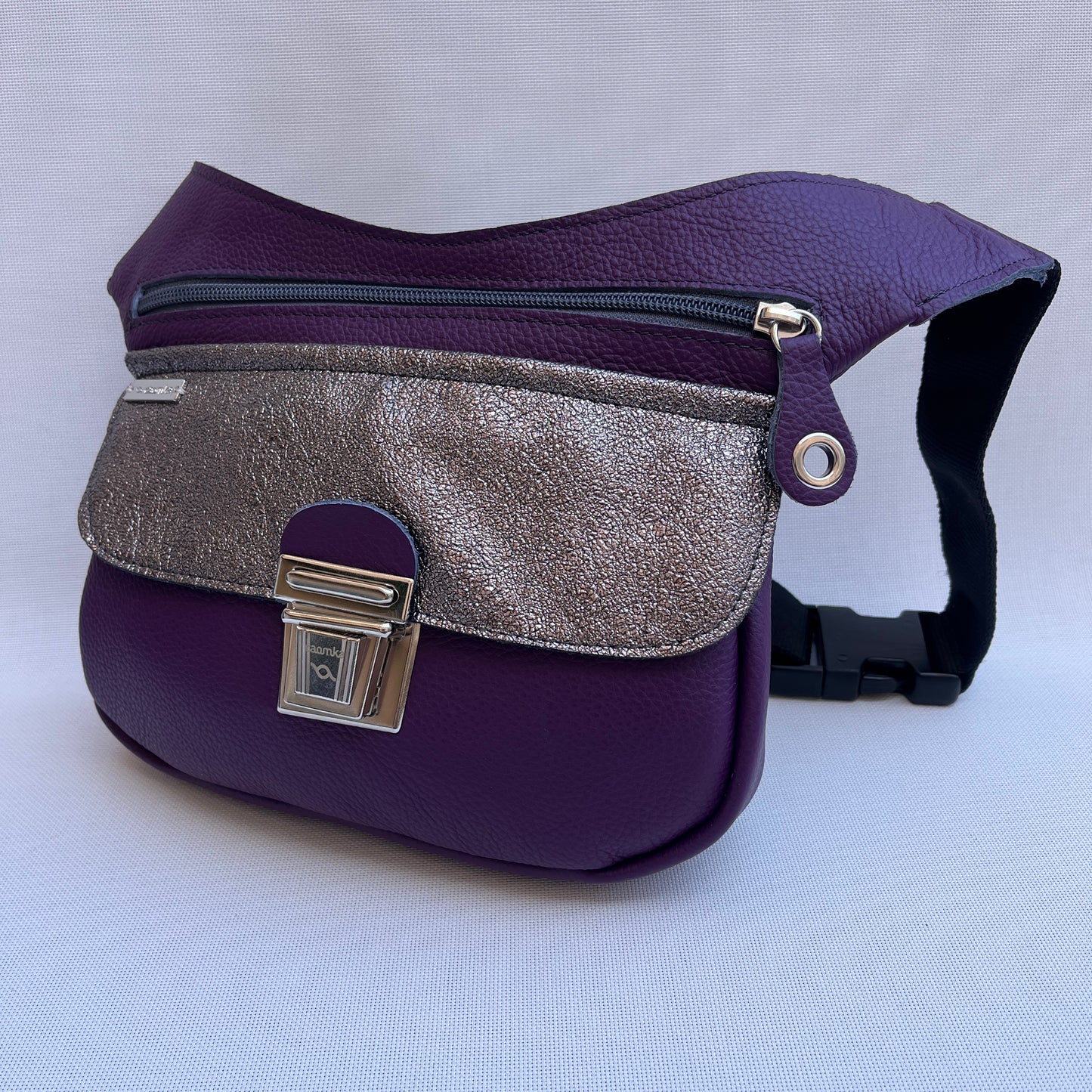 Special Purple & Silvered · Piel - Cuero · Pieza Exclusiva Núm. 15540