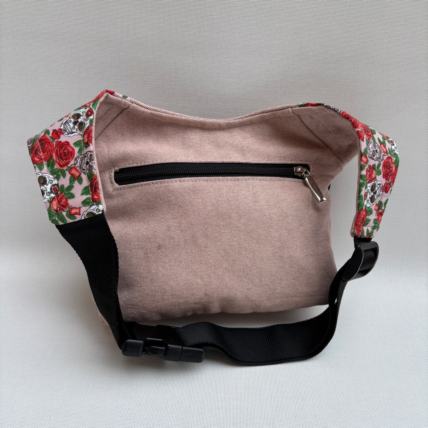 Special Pink & Roses & Skulls + Bolsillo trasero · Pieza Única Núm. 16428