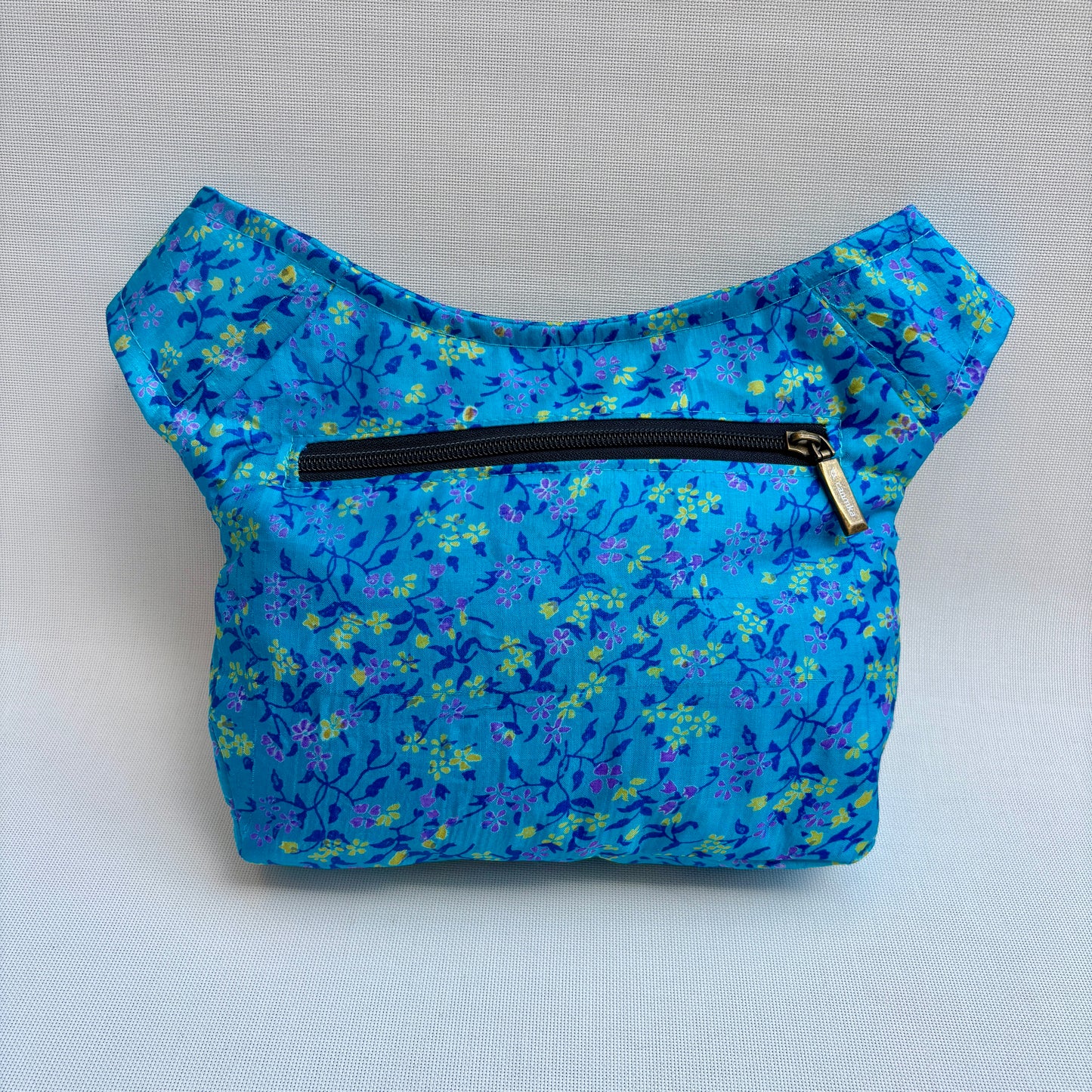 Riñonera "Blue Japanese Flowers" + Bolsillo trasero · Pieza Única Núm. 17982