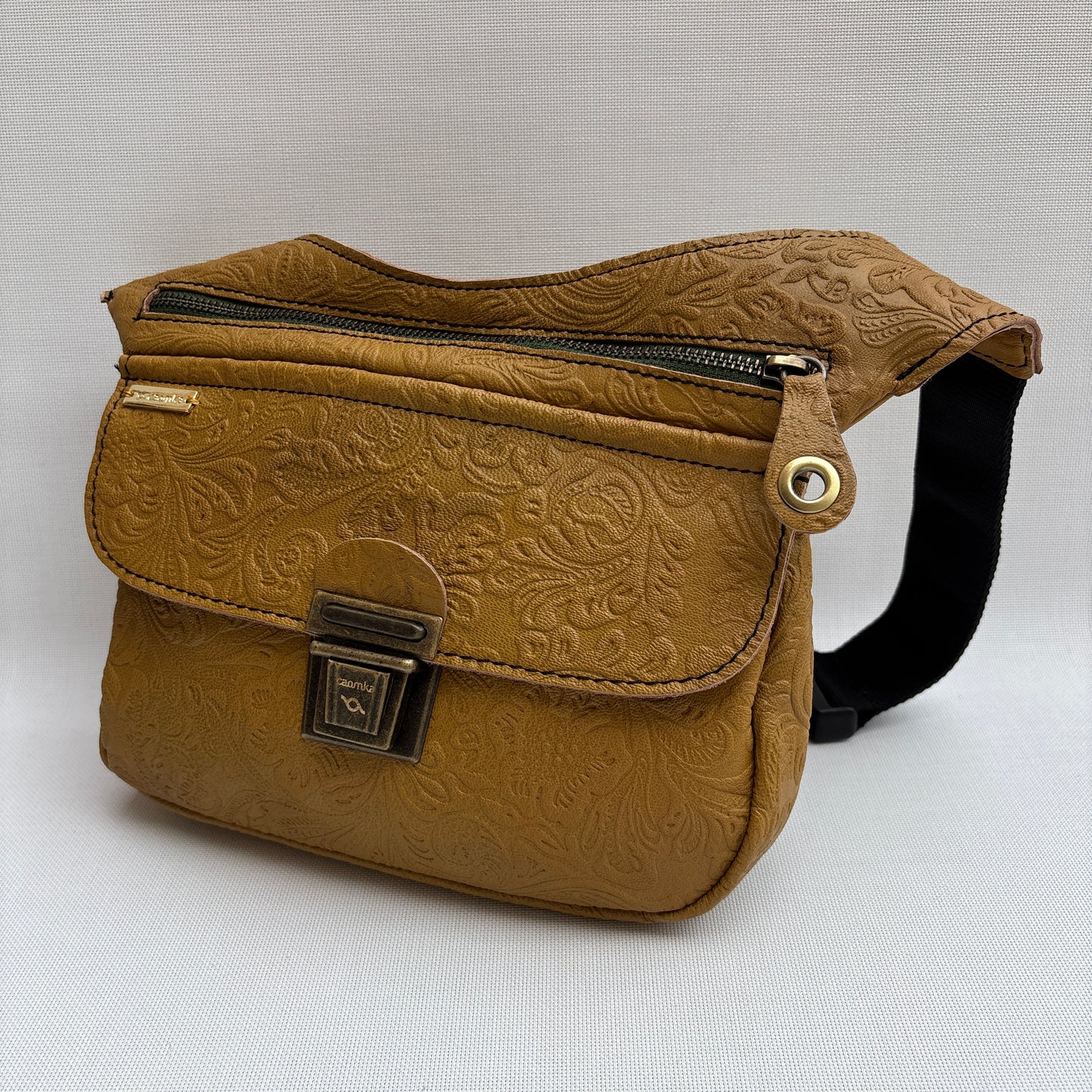 Classic Black Old Gold BioCuir® Naturleder Exklusivstück Nr. 13165
