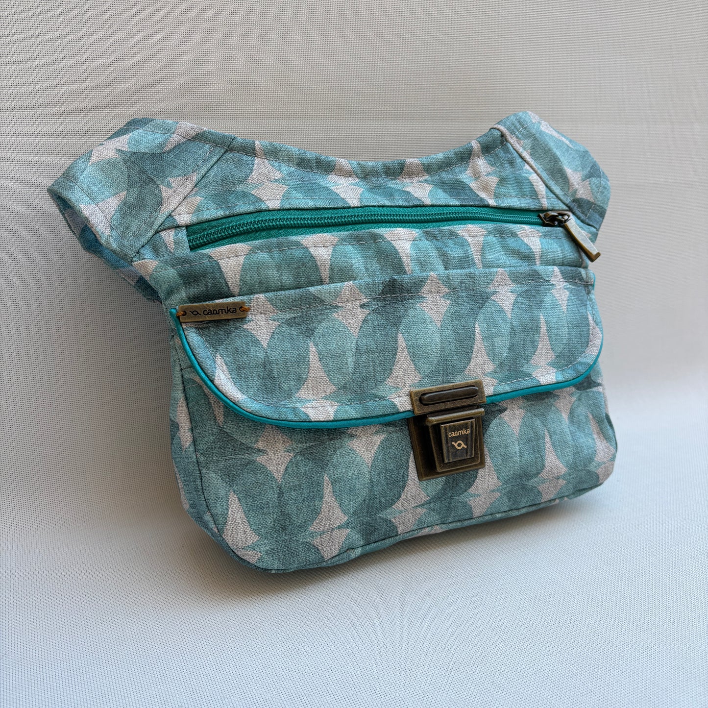 Riñonera "Special Blue Sea" + Bolsillo trasero · Impermeable ·Pieza Única Núm. 18764