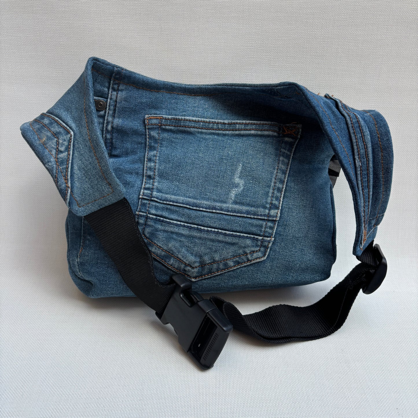 ♻️ Jeans Recycled ♻️ Unique Piece No. 11935