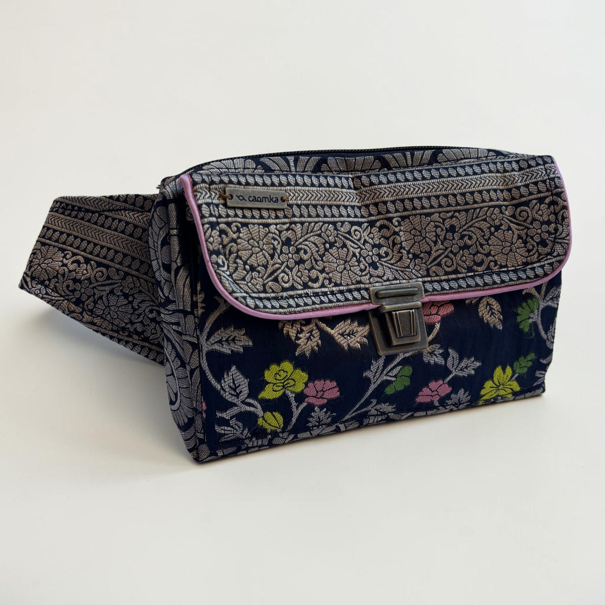 Riñonera Urban "Elegant India Flowers Top" · Pieza Única Núm. 19564