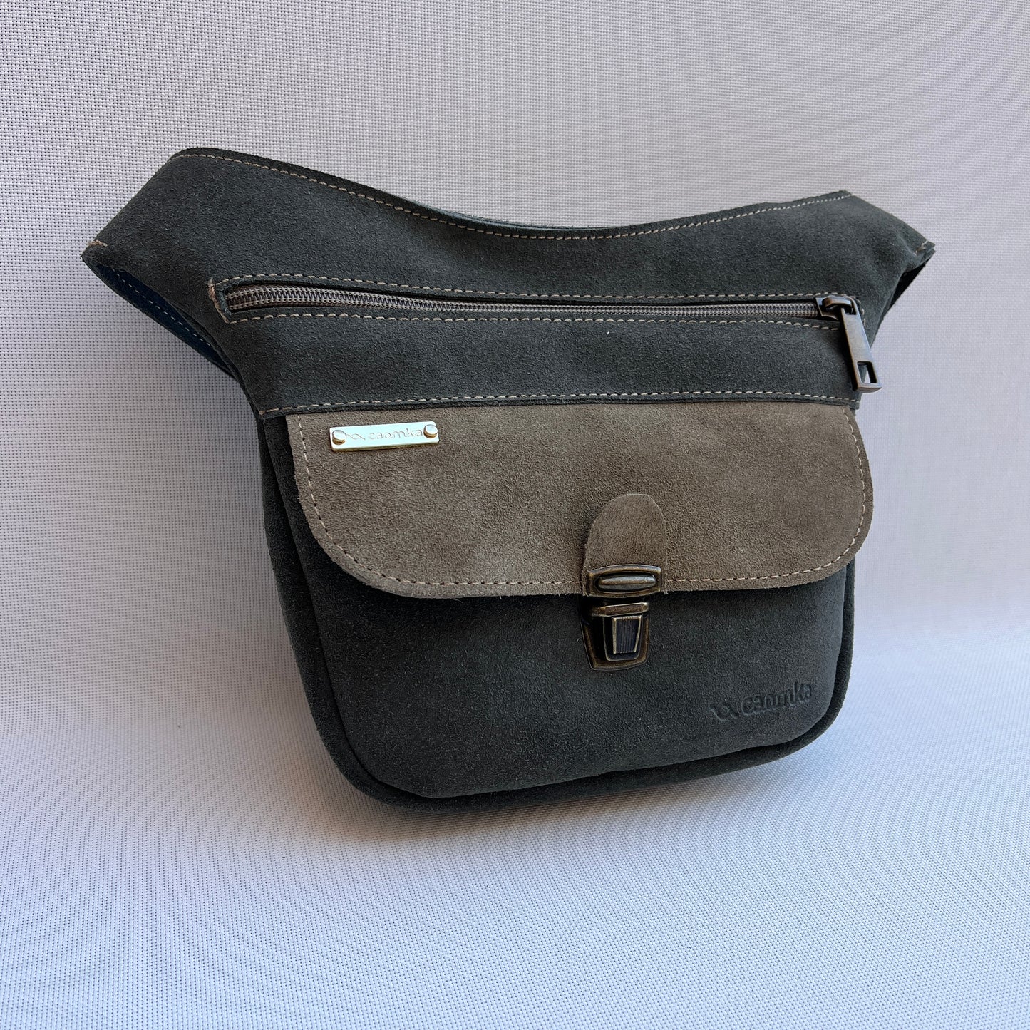 Riñonera "Mini Green & Kaki" · Piel Serraje · Pieza Exclusiva Núm. 14749