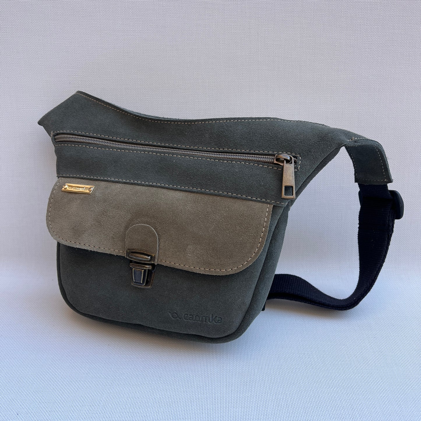 Riñonera "Mini Green & Kaki" · Piel Serraje · Pieza Exclusiva Núm. 14749