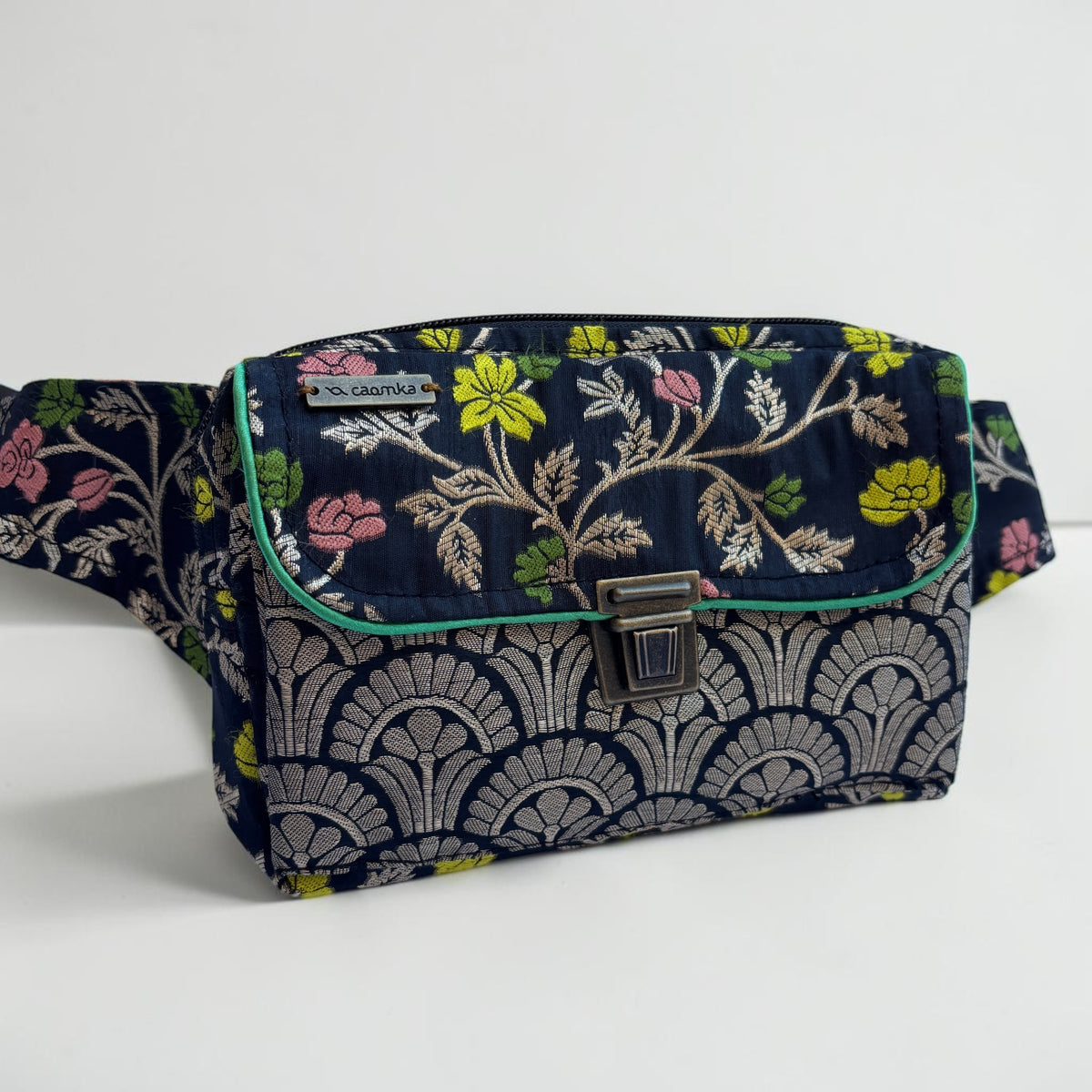 Riñonera Urban "Elegant India Flowers Top" · Pieza Única Núm. 19567