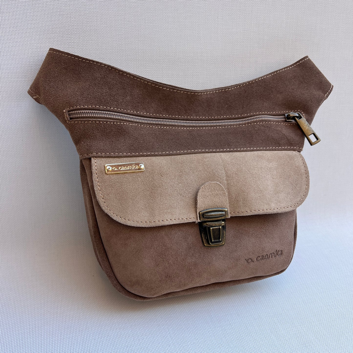 Riñonera "Mini Brown & Beige" · Piel Serraje · Pieza Exclusiva Núm. 14749