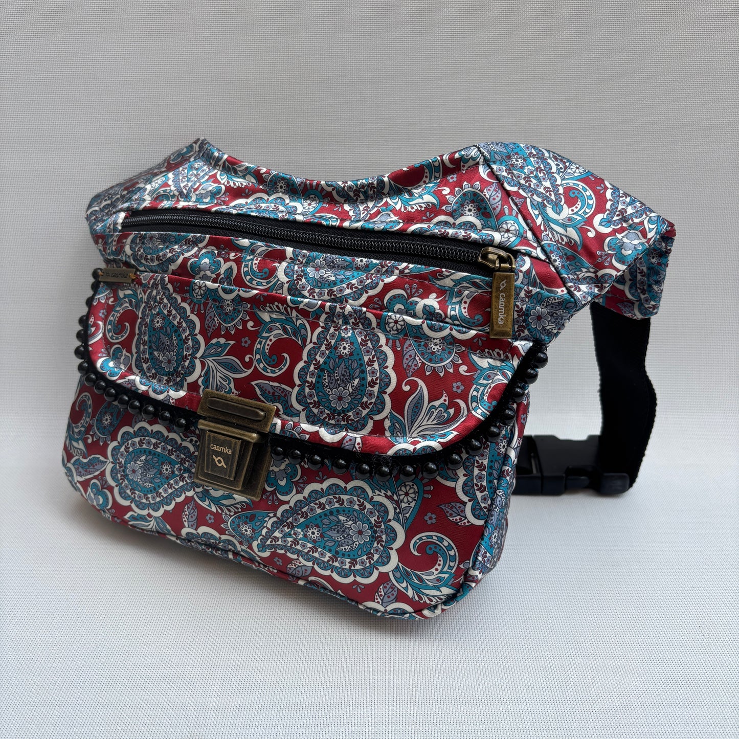 Riñonera "Soft Paisley Bordeaux" + Bolsillo trasero · Pieza Única Núm. 18085