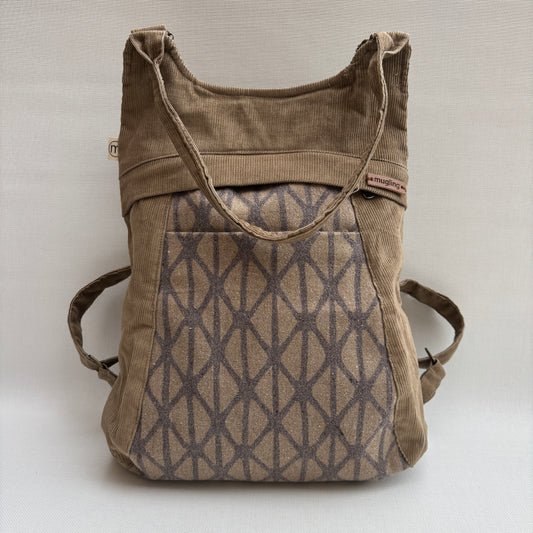 Mochila "Bhaktapur" de Pana en color Camel · Pieza 16414