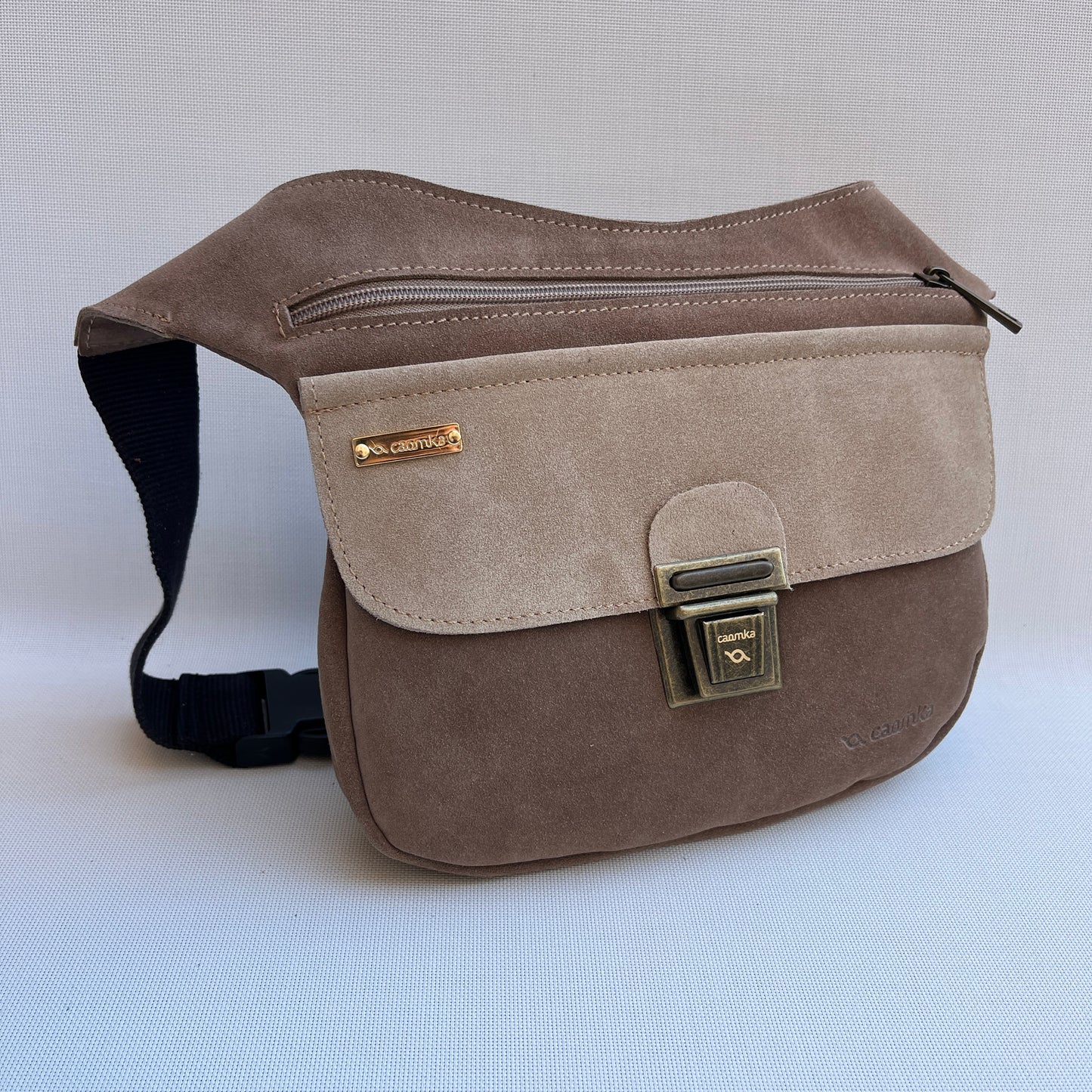 Riñonera Brown & Beige · Piel Serraje · Pieza Exclusiva Núm. 14756