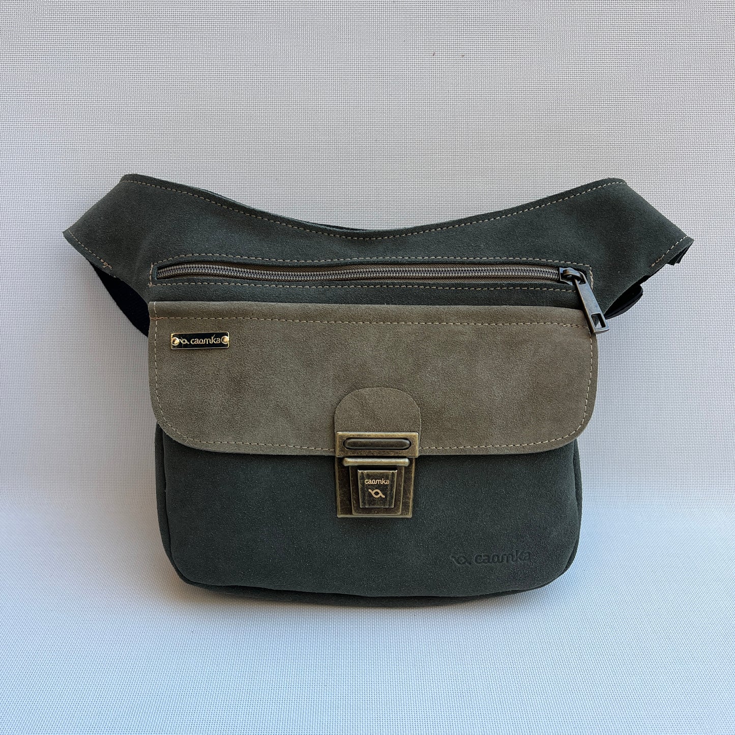 Riñonera Green & Kaki · Piel Serraje · Pieza Exclusiva Núm. 14759