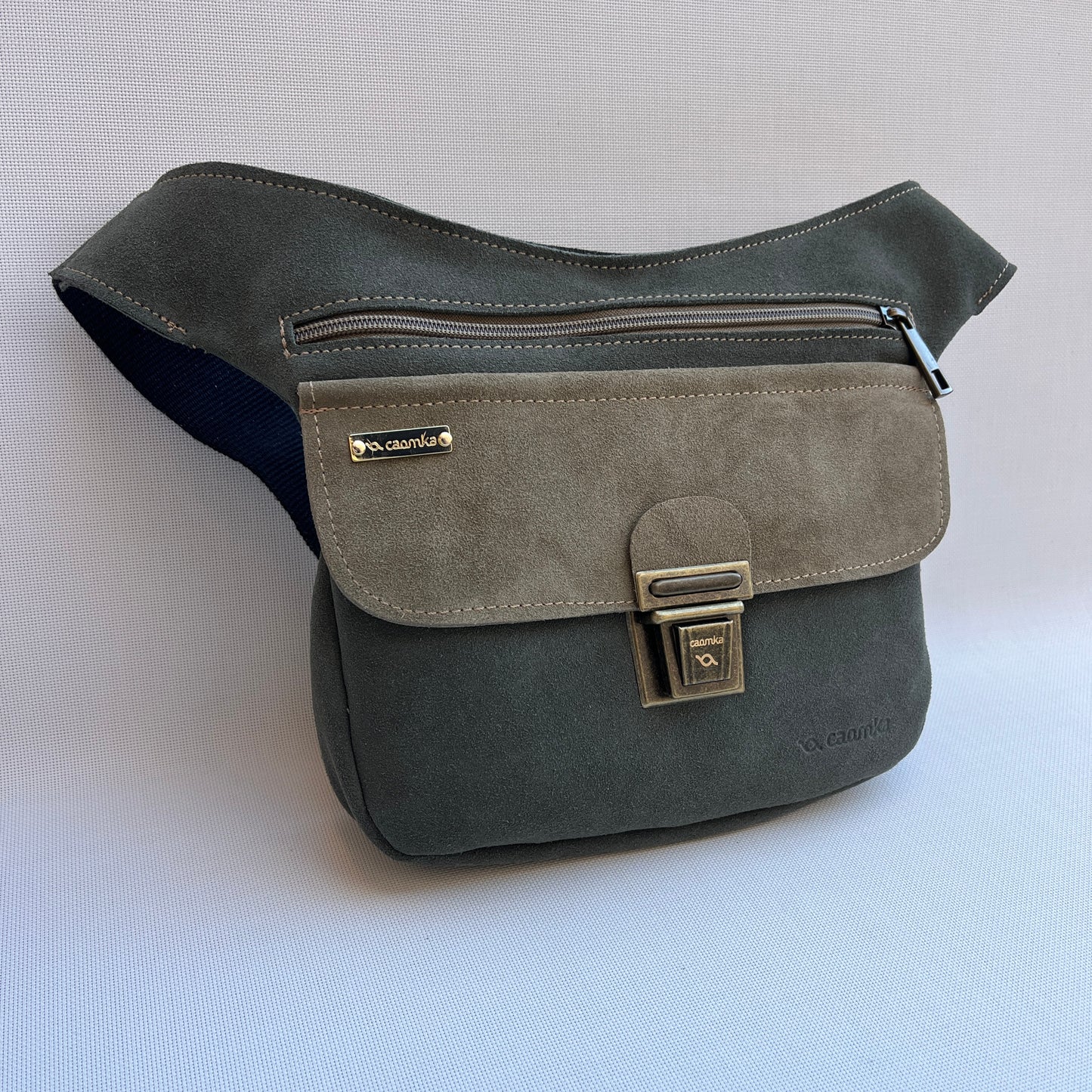 Riñonera Green & Kaki · Piel Serraje · Pieza Exclusiva Núm. 14759