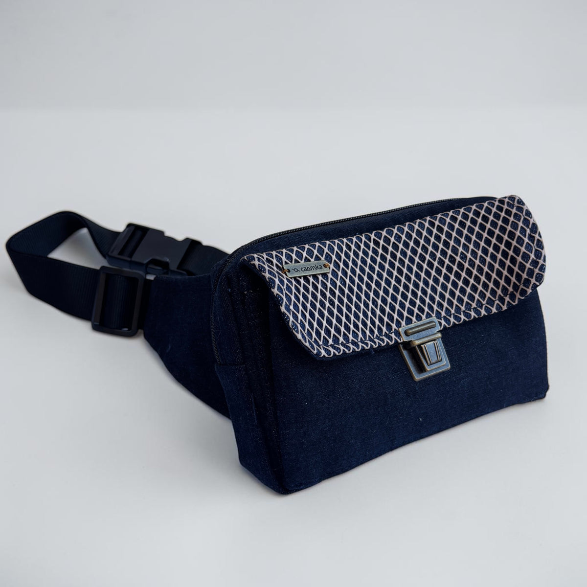 Riñonera Urban "♻️ Jeans Recycled ♻️" · Pieza Única Núm. 19570